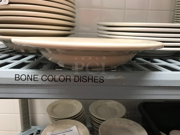 Seventeen Ventura Porcelain Bowls - Image 2 of 3