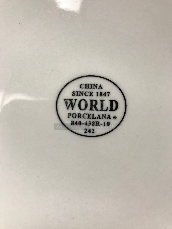 Six World China Porcelain Dinner Plates - Image 2 of 2