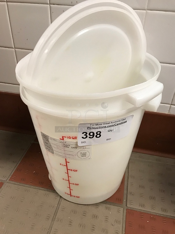 Two 10 qt Ingredient Bins w/ Lids - Image 1 of 1