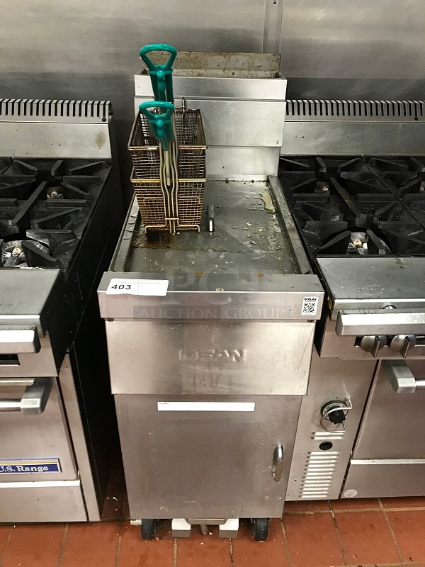 Dean 40lbs Natural Gas Deep Fryer w/ Built In Oil Filtration System, Two Baskets, Tested & Working!