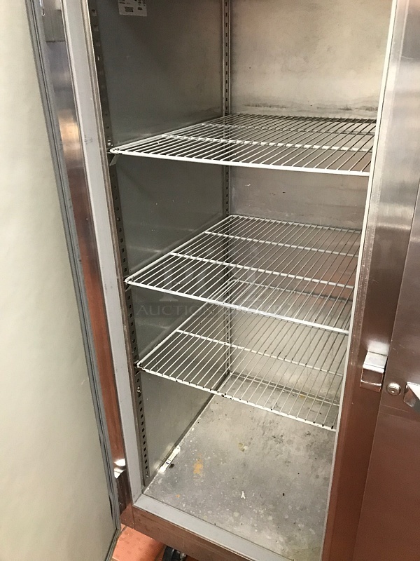 Victory RSA-2DS7 Double Door Stainless Steel Reach In Refrigerator, 115V 1Ph - Image 3 of 5