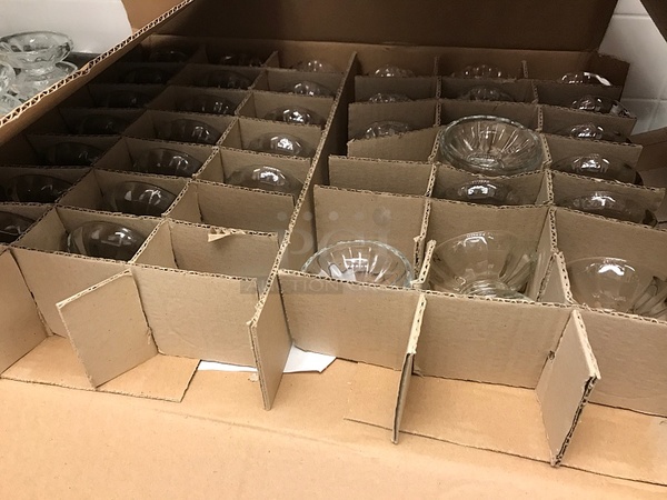Two Dozen Glass Sorbet Bowls - Image 4 of 4