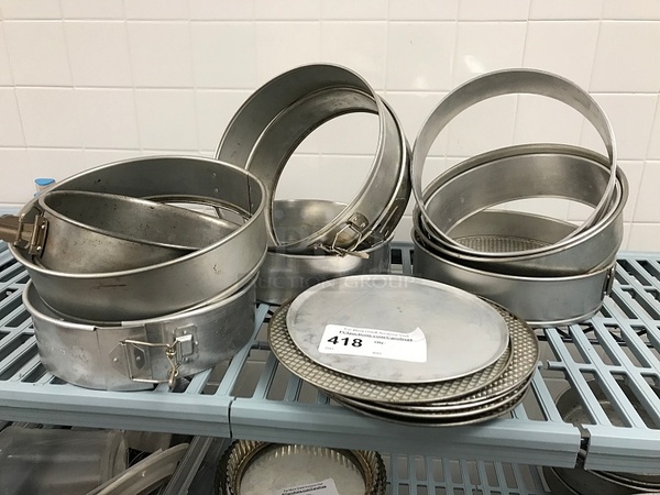 Aluminum Cake Pans - Image 1 of 1