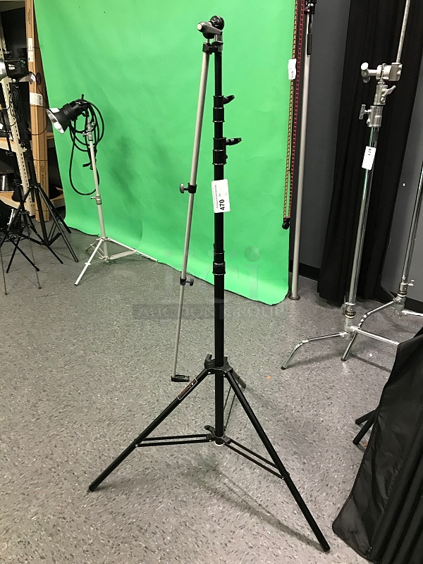 Photogenic 13' Air Cushioned Light Stand w/ Westscott Boom Arm Attachment