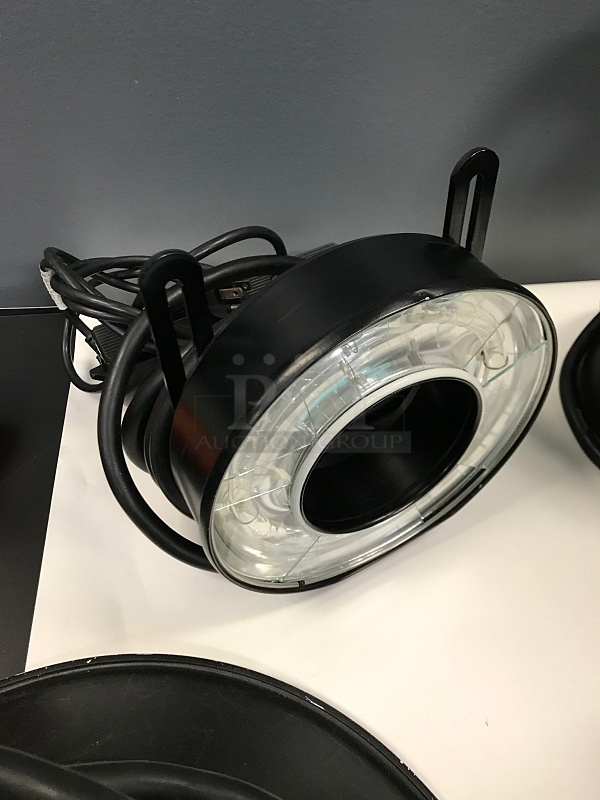 Profoto Acute 2R 2400 Lighting Power Supply w/ Built In Wireless Trigger, Includes Acute D4 Ring Flash, ProRing Wide Soft Flash and Acute D4 Head Flash - Image 8 of 11