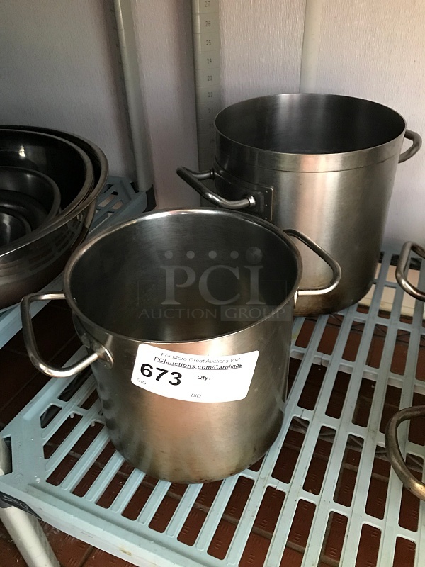 Two Piazza Stock Pots