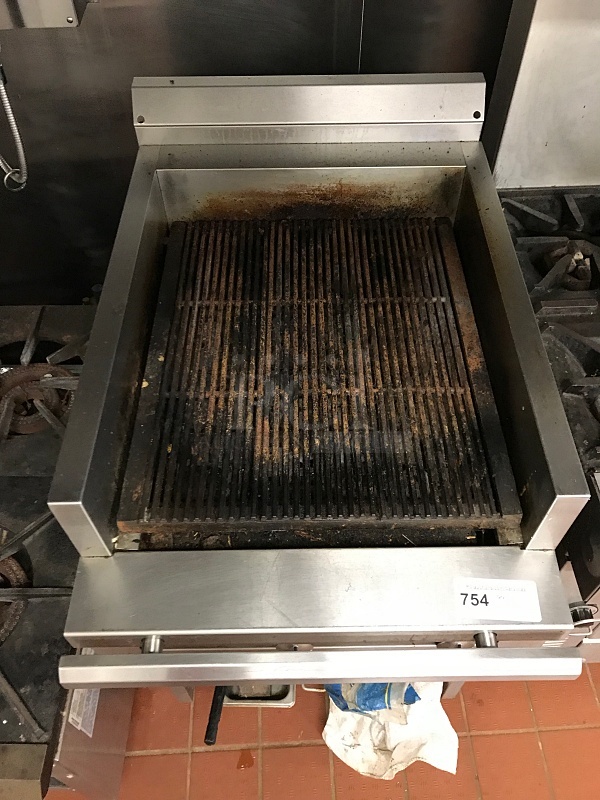 U. S. Range Natural Gas 24" Cuisine Series Range Match Lava Rock Charbroiler w/ Adjustable Grates & Storage Base, 90,000 BTU, Tested & Working! - Image 2 of 3