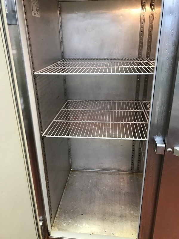 Victory RSA-2D-S7 UltraSpec Series Refrigerator Featuring Secure-Temp Technology, Reach-In Two Door, 115v 1ph, Tested & Working! - Image 3 of 5