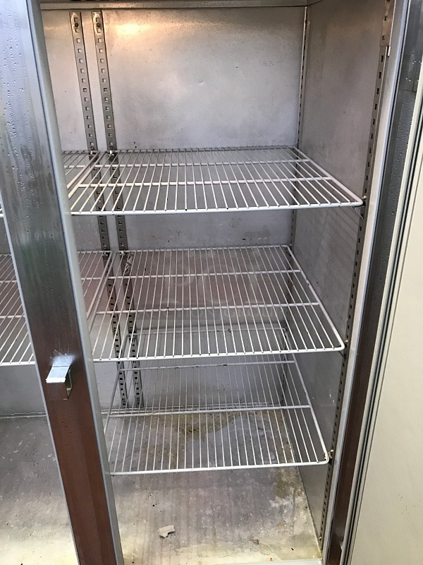 Victory RSA-2D-S7 UltraSpec Series Refrigerator Featuring Secure-Temp Technology, Reach-In Two Door, 115v 1ph, Tested & Working! - Image 4 of 5