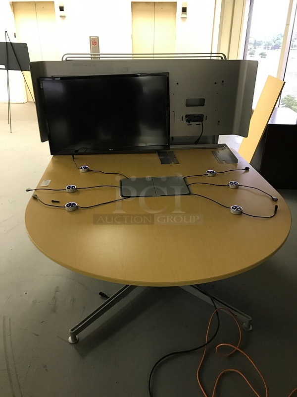 Steelcase media:scape Video Conference Table w/ 8 Way Laptop Sharing & HDTV, 115v 1ph, Tested & Working!