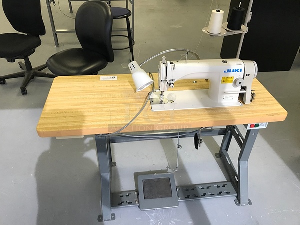 Juki DDL-8700 High-speed Single Needle Straight Lockstitch Industrial Sewing Machine w/ Table & Servo Motor, 115v 1ph, Tested & Working! - Image 2 of 4
