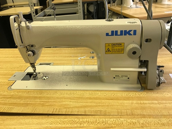 Juki DDL-8700 High-speed Single Needle Straight Lockstitch Industrial Sewing Machine w/ Table & Servo Motor, 115v 1ph, Tested & Working! - Image 2 of 4