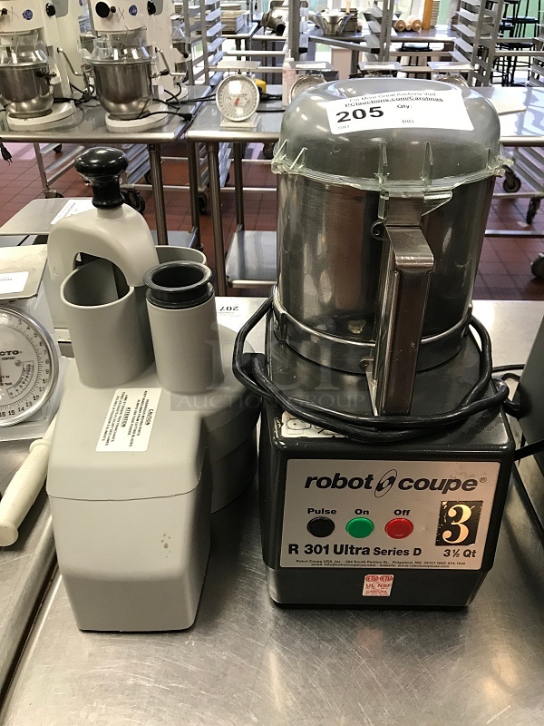 Robot Coupe R301 Ultra Series D 3 1/2 Qt Food Processor w/ Extra Bowl, 115v 1ph, Tested & Working! (See Video)