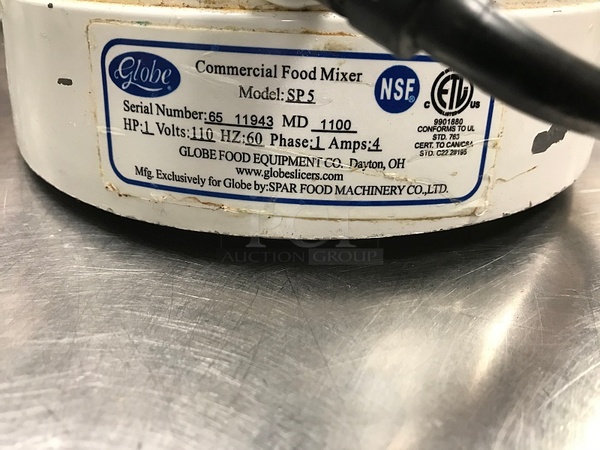 Globe SP5 Aluminum Gear Driven 5 Qt Commercial Countertop Mixer, Includes Attachments, 115v 1ph, Tested & Working! (See Video) - Image 3 of 3