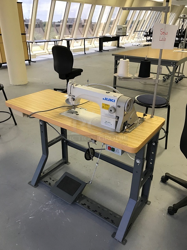 Juki DDL-8700 High-speed Single Needle Straight Lockstitch Industrial Sewing Machine w/ Table & Servo Motor, 115v 1ph, Tested & Working! - Image 1 of 3