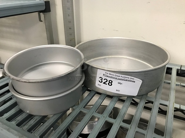Aluminum Cake Pans - Image 1 of 1