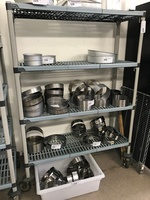 Metro Max Q Storage rack w/ Five Shelves on Casters