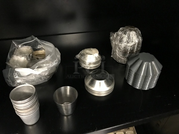 Assorted Molds - Image 3 of 3