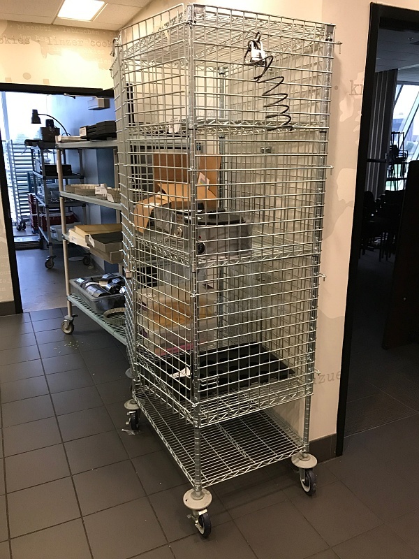 Lockable Metro Storage Rack w/ Five Shelves on Casters - Image 2 of 2