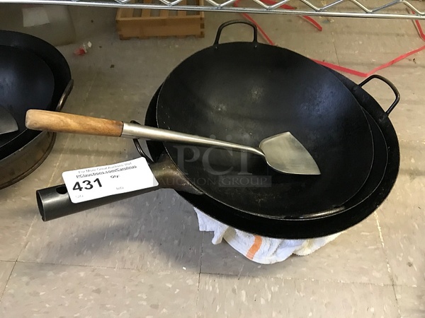 Iron Wok & Spatula - Image 1 of 1
