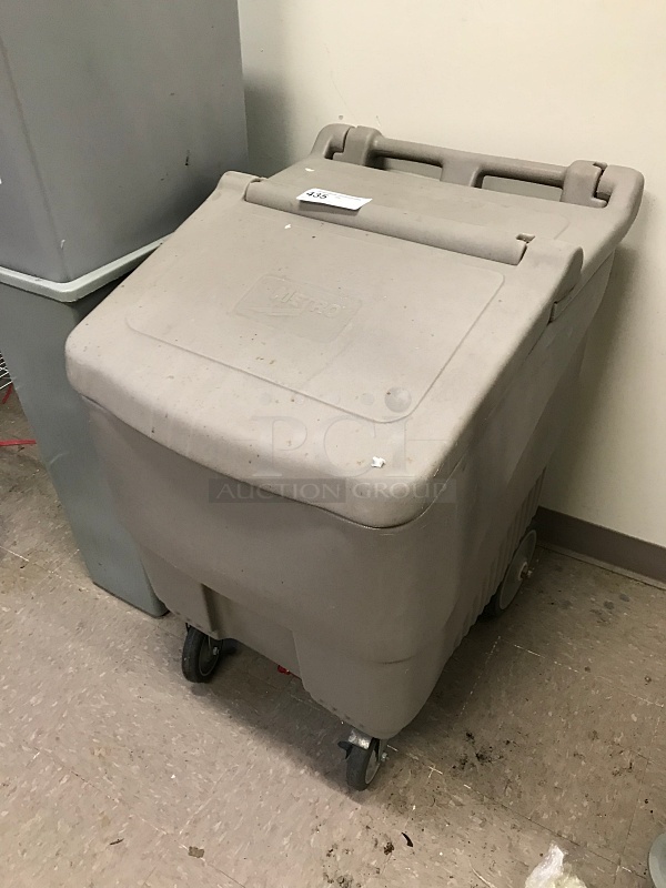 Metro Insulated Ice Cart on Casters