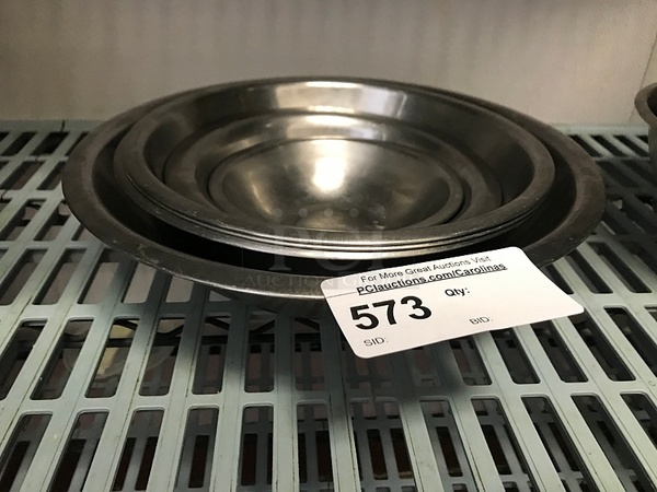 Assorted Stainless Steel Mixing Bowls
