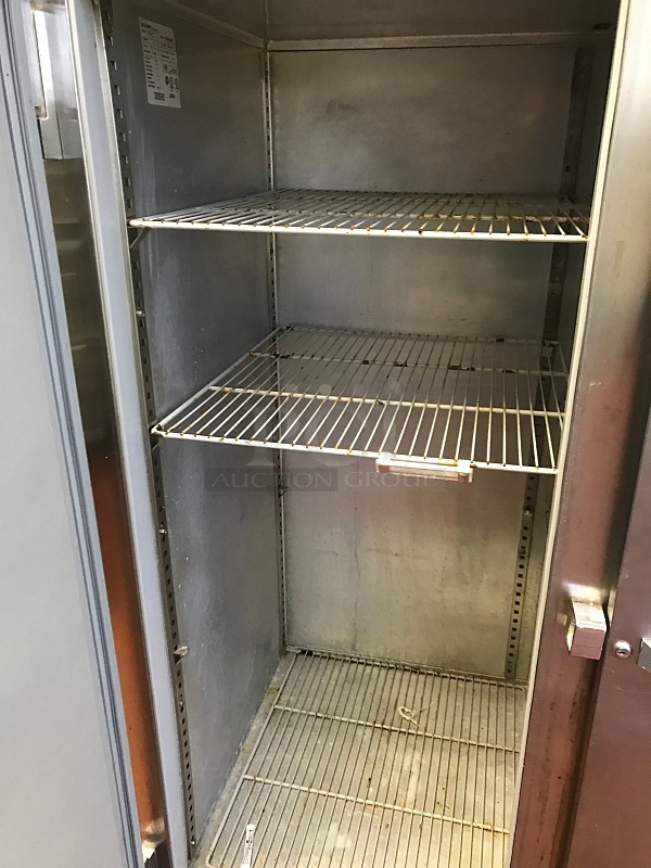Victory RSA-2D-S7 UltraSpec Series Refrigerator Featuring Secure-Temp Technology, Reach-In Two Door, 115v 1ph, Tested & Working! - Image 3 of 5