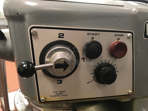 Hobart D300 Floor Mixer, 3 Speed w/ 15 Minute Timer, Includes Attachments & Bowl, 115v 1ph, Tested & Working! (See Video) - Image 3 of 5