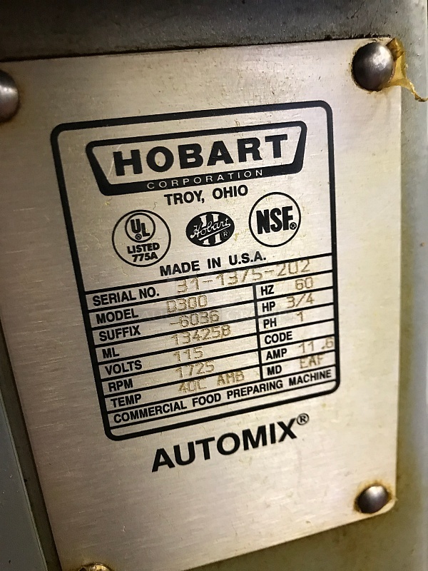 Hobart D300 Floor Mixer, 3 Speed w/ 15 Minute Timer, Includes Attachments & Bowl, 115v 1ph, Tested & Working! (See Video) - Image 5 of 5