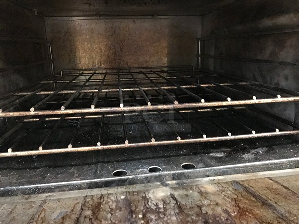 U.S. Range C836-6RC 36" 6 Burner Heavy Duty Range w/ Standard Oven Natural Gas, Tested & Working! - Image 4 of 4