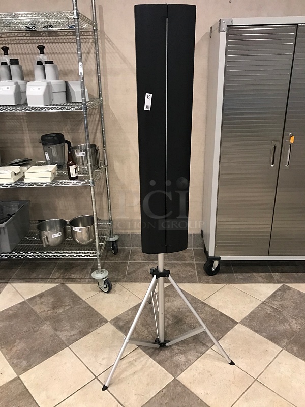 Accolade Duet ELPSC80 Portable Tripod Projector Screen 80" - Image 2 of 3