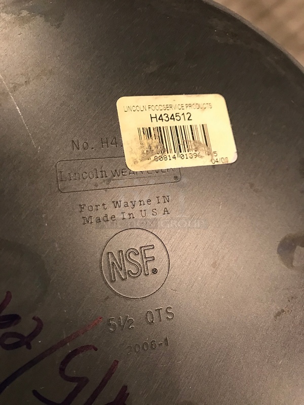 NEW! Four Lincoln Wear-Ever 5.5 Qt Anodised Aluminum Saucepans w/ Insulated Grip - Image 3 of 3