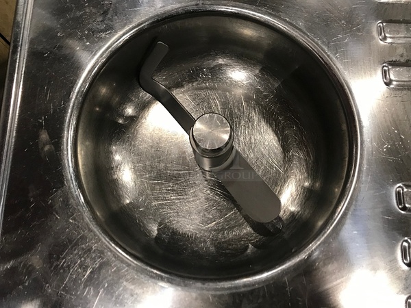 Musso L2 Ice Cream Machine, 115v 1ph, Tested & Working! - Image 2 of 4