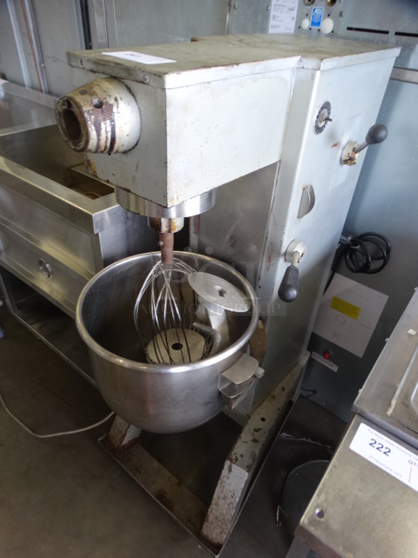 AWESOME! Univex Model M30 Metal Commercial Floor Style 30 Quart Planetary Mixer w/ Metal Mixing Bowl, 2 Dough Hooks and Whisk Attachment. 115 Volts, 1 Phase. 21x29x51. Tested and Working!