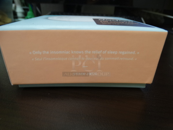 IN ORIGINAL BOX! Dodow Sleep Aid Device - Image 7 of 12