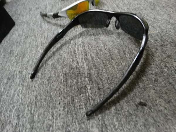 2 Pairs of Oakley Sunglasses. 2 Times Your Bid! - Image 7 of 8