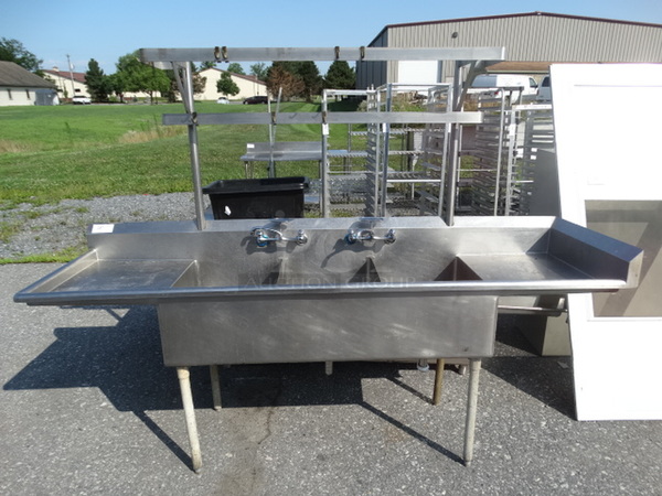 Stainless Steel Commercial 3 Bay Sink w/ Dual Drainboards, Faucets and Handles. 96x28x72. Bays 18x24x11. Drainboards 19x24x2