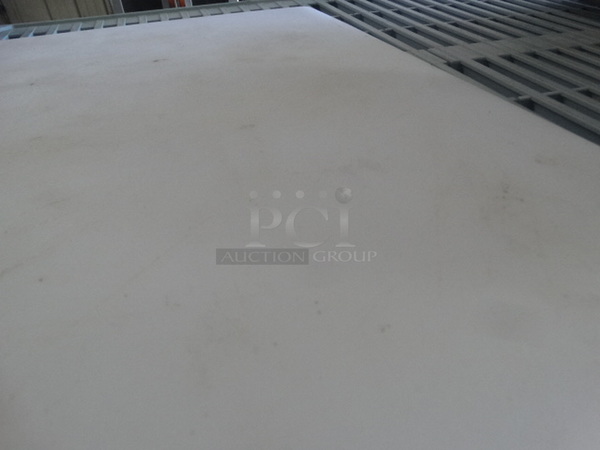 White Cutting Board. 15x20x0.5
 - Image 3 of 3
