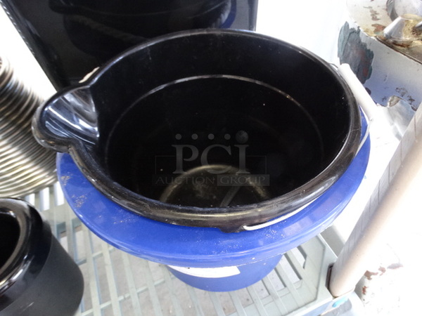 3 Various Poly Items; Trash Can and 2 Buckets. Includes 14x11x16. 3 Times Your Bid!
 - Image 3 of 4