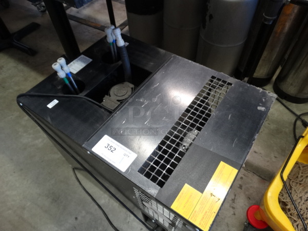 GREAT! Lindr Model AS-110 Metal Commercial Glycol Chiller. 24x17x19
 - Image 9 of 9