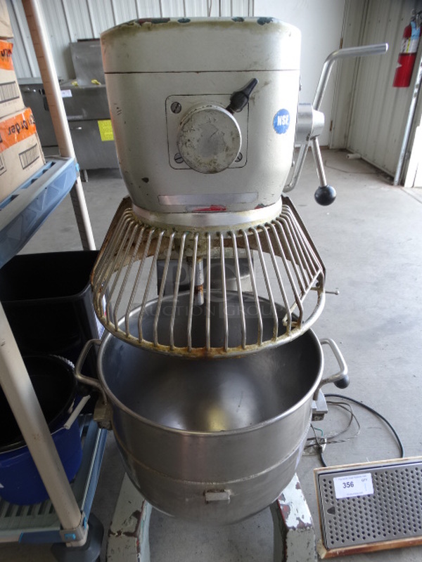 AMAZING! Thunderbird Model ARM-40 Metal Commercial Floor Style 40 Quart Planetary Mixer w/ Mixing Bowl and Bowl Guard. 115 Volts, 1 Phase. 22x25x46.5. Cannot Test Unit Because The Bowl Cannot Be Raised - Image 5 of 9