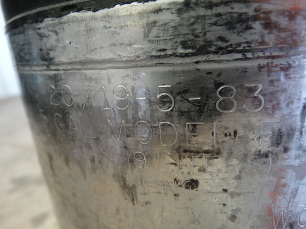 Metal 5 Gallon Corny Keg. 9x9x23 - Image 5 of 6