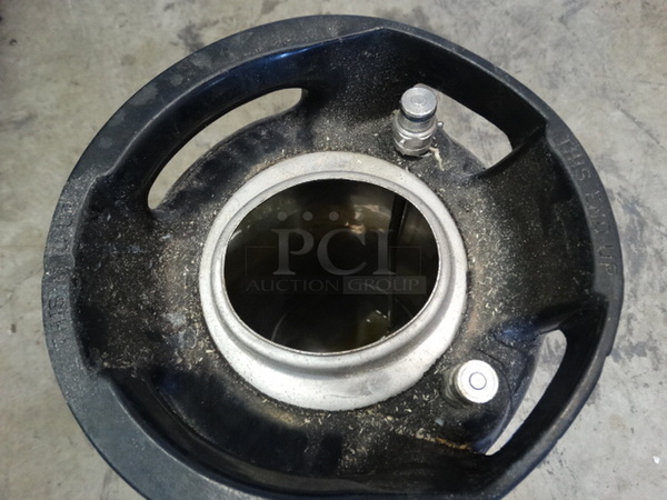 Metal 5 Gallon Corny Keg. 9x9x23 - Image 3 of 5