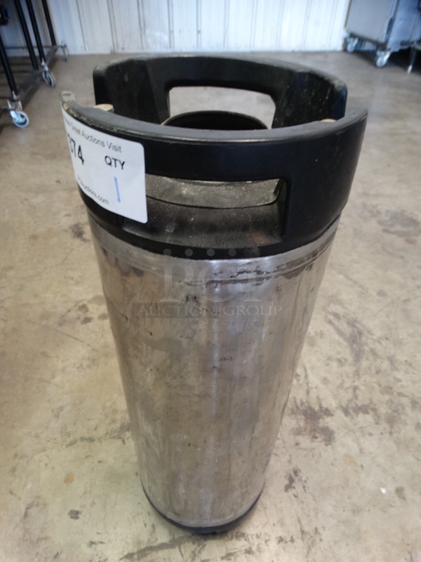 Metal 5 Gallon Corny Keg. 9x9x23