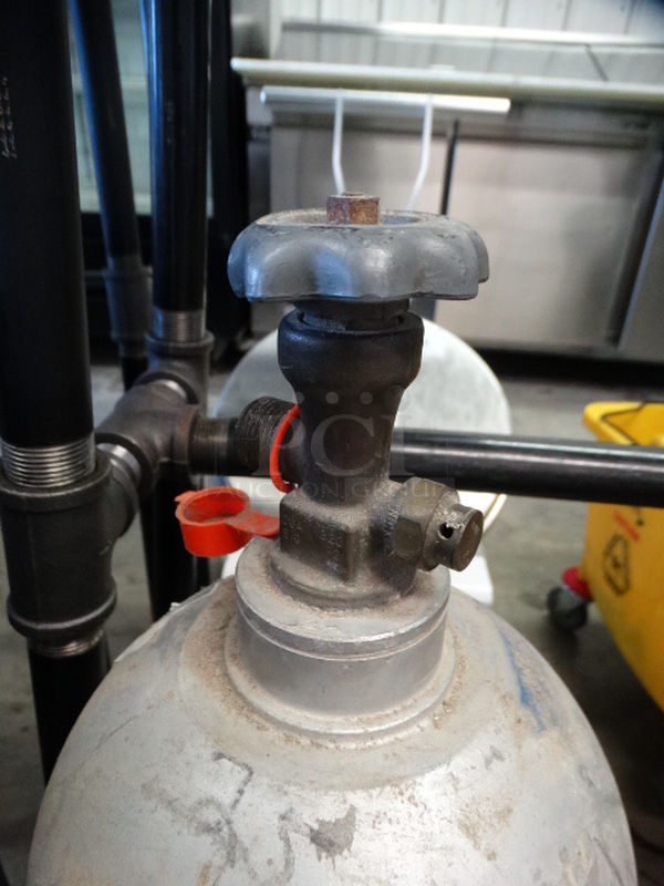 Metal CO2 Tank. 8x8x27
 - Image 2 of 3