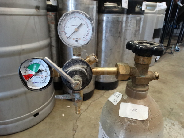 Metal CO2 Tank. 5x5x18
 - Image 2 of 5