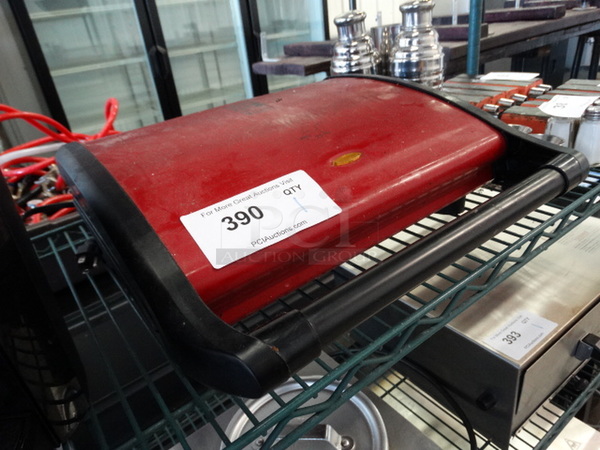 Red Countertop George Foreman Lean Fat Grilling Machine Panini Press. 14x14.5x5.5. Tested and Working! - Image 3 of 6