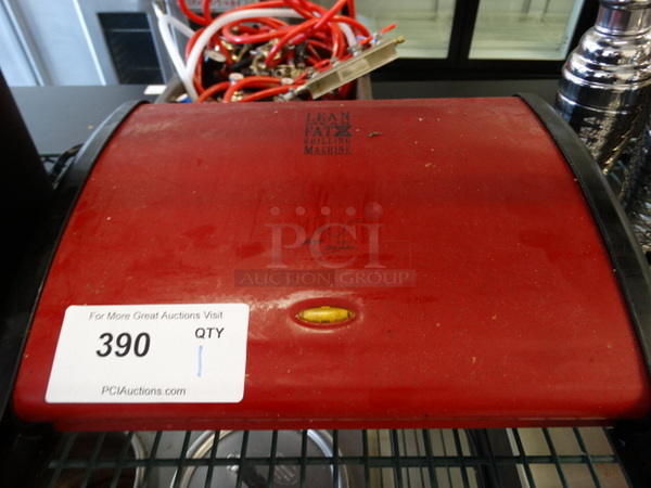 Red Countertop George Foreman Lean Fat Grilling Machine Panini Press. 14x14.5x5.5. Tested and Working! - Image 4 of 6