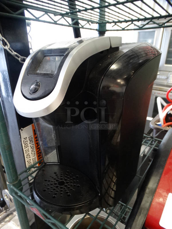 Keurig 2.0 Single Cup Coffee Machine. 11x15x14 - Image 2 of 6