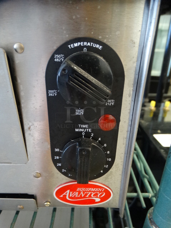 NICE! Avantco Model 177CPO12TS Stainless Steel Commercial Countertop Pizza Oven. 120 Volts, 1 Phase. 18x15x7.5. Tested and Working! - Image 5 of 6